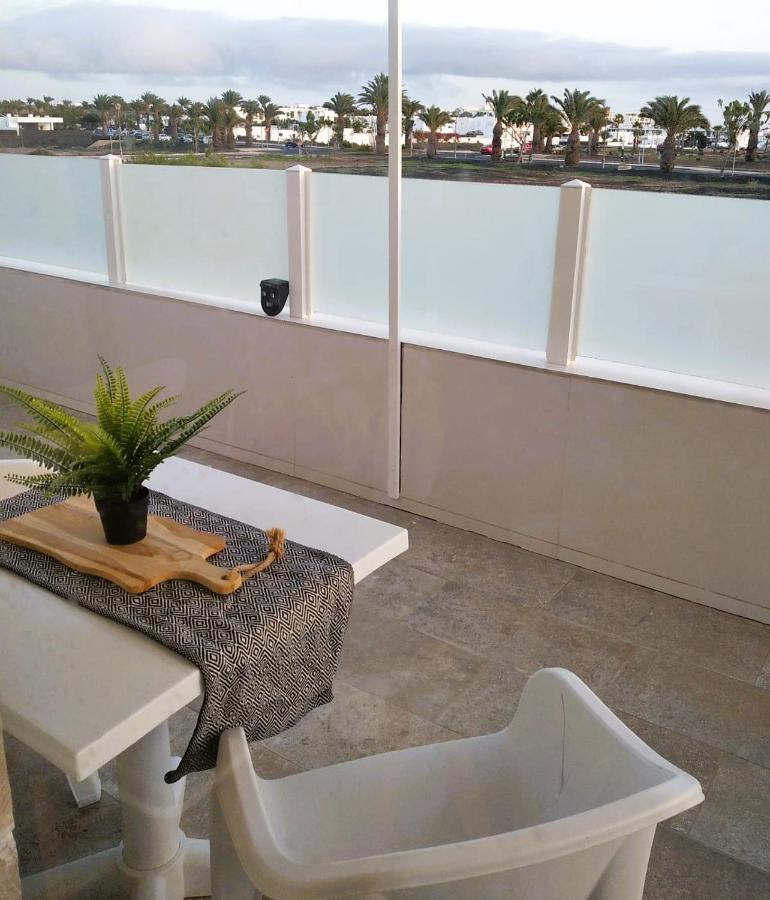 La Terraza Apartment Playa Blanca  Exterior photo